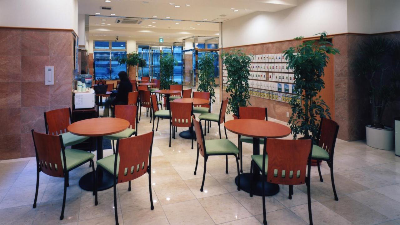 Toyoko Inn Tokyo Ikebukuro Kita-Guchi No.1 Exterior photo