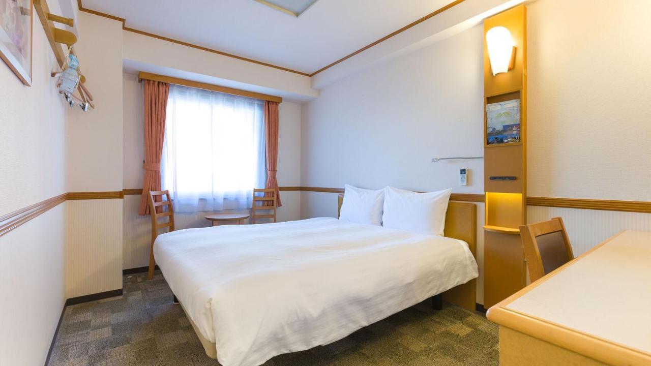 Toyoko Inn Tokyo Ikebukuro Kita-Guchi No.1 Exterior photo
